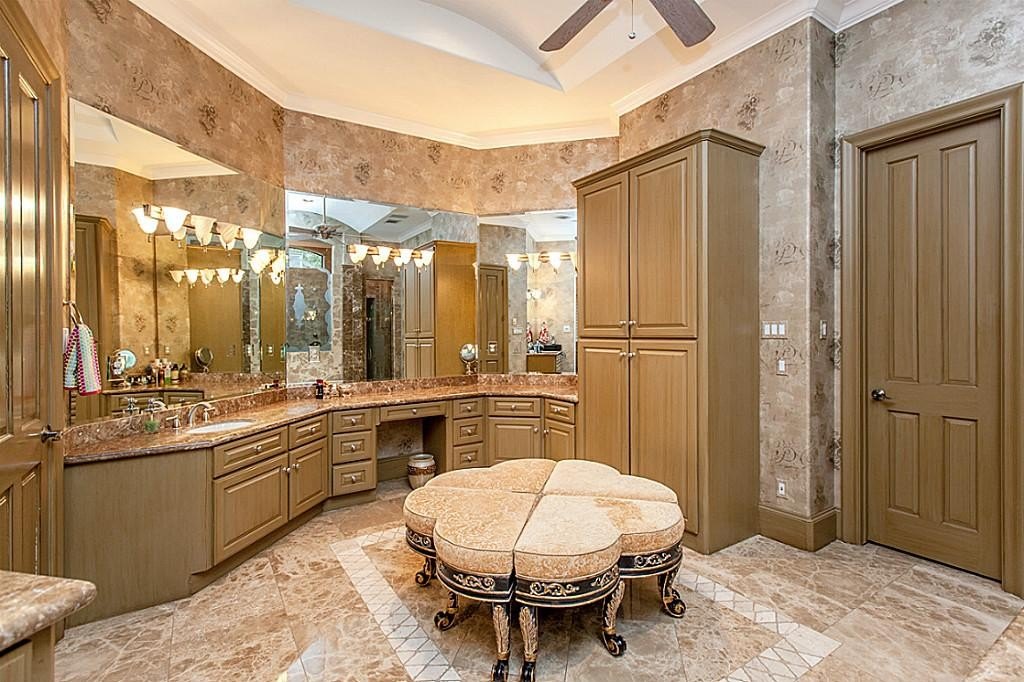 Houston, Texas, 77059, United States, 4 Bedrooms Bedrooms, ,5.5 BathroomsBathrooms,Residential,Forsale,2008439