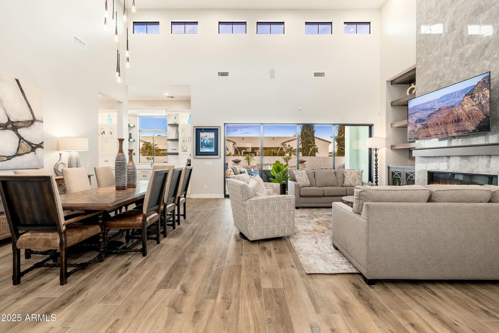 Gilbert, Arizona, 85297, United States, 6 Bedrooms Bedrooms, ,7 BathroomsBathrooms,Residential,Forsale,1953806