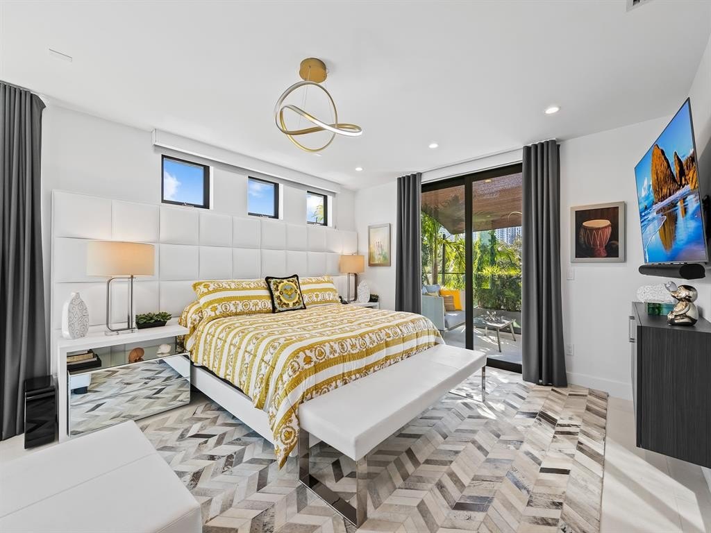 Fort Lauderdale, Florida, 33301, United States, 3 Bedrooms Bedrooms, ,3.5 BathroomsBathrooms,Residential,Forsale,1968235