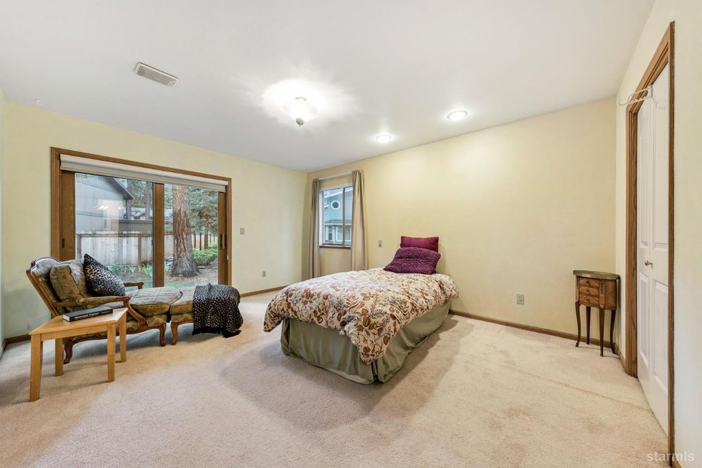 South Lake Tahoe, California, 96150, United States, 4 Bedrooms Bedrooms, ,3 BathroomsBathrooms,Residential,Forsale,1967386