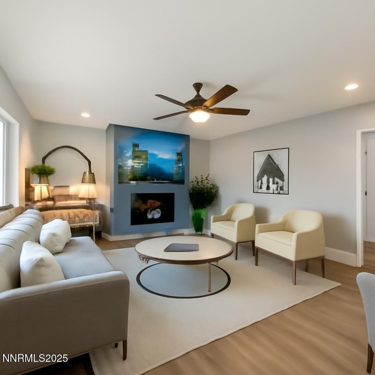 Reno, Nevada, 89509, United States, 2 Bedrooms Bedrooms, ,2 BathroomsBathrooms,Residential,Forsale,1936738