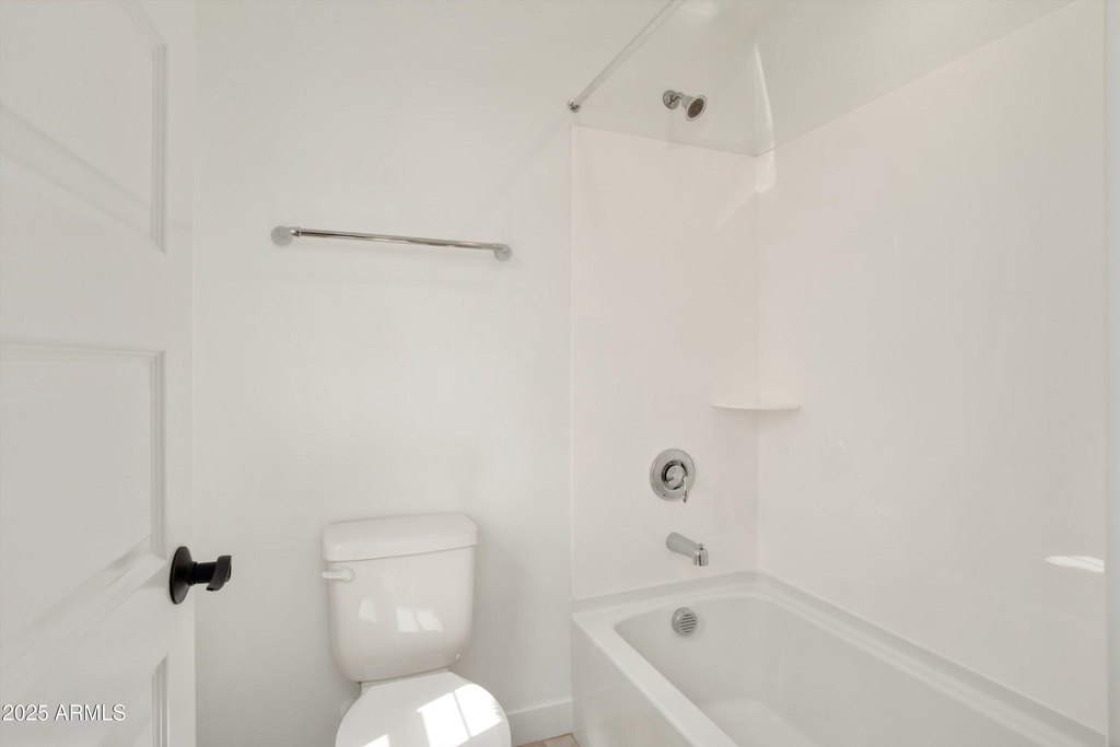 Litchfield Park, Arizona, 85340, United States, 5 Bedrooms Bedrooms, ,3 BathroomsBathrooms,Residential,Forsale,1971056