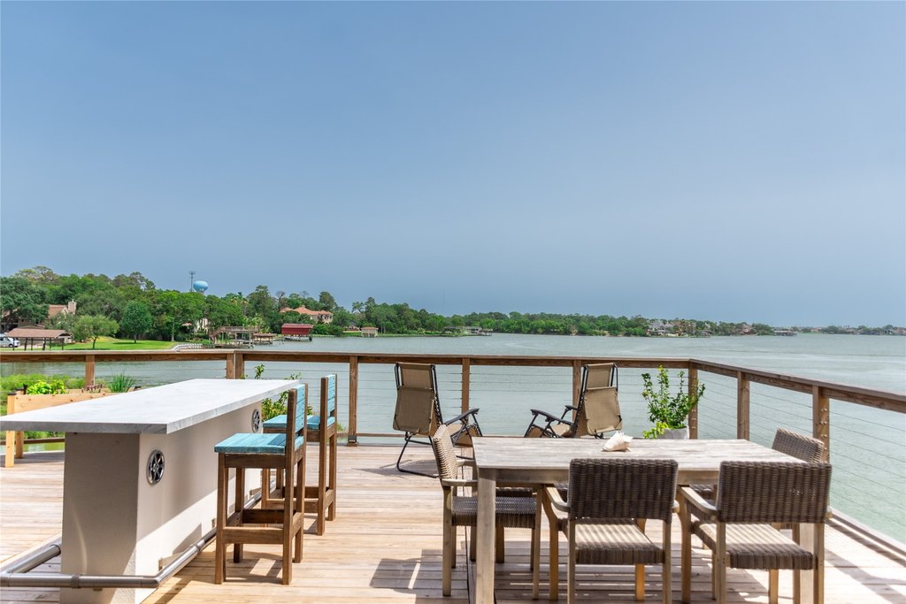 Taylor Lake Village, Texas, 77586, United States, 3 Bedrooms Bedrooms, ,2.5 BathroomsBathrooms,Residential,Forsale,1973421