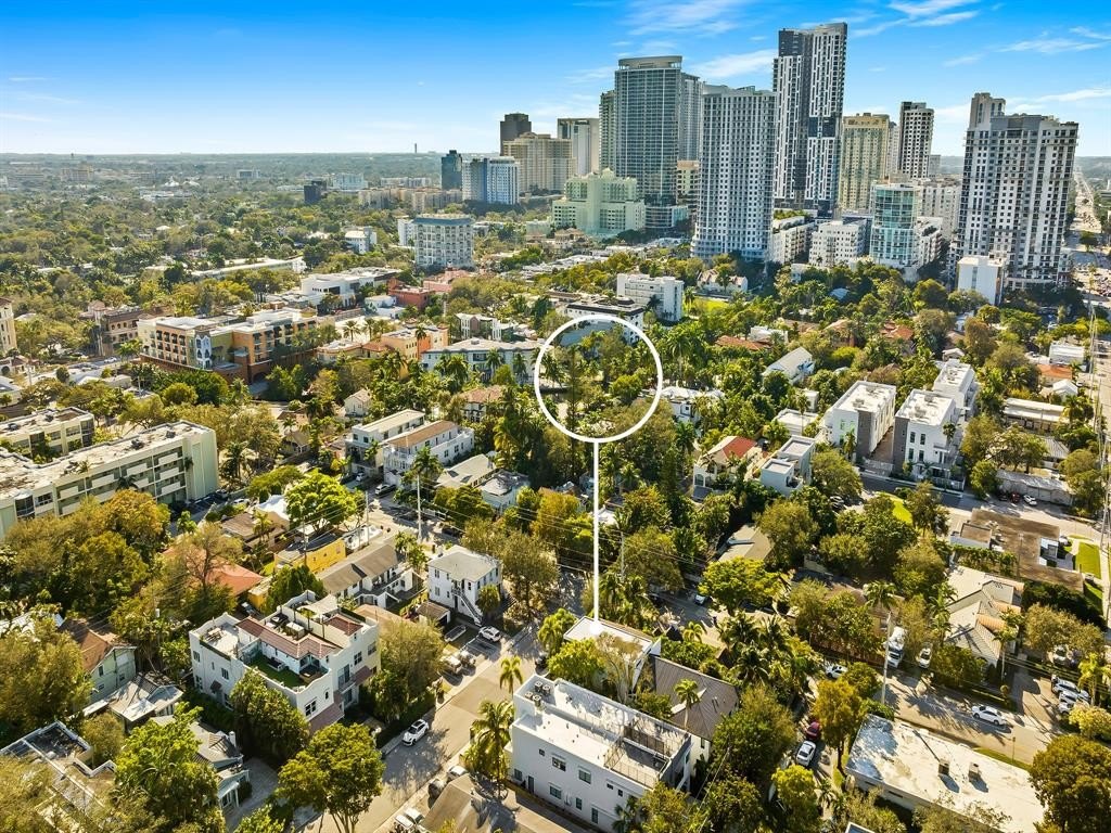 Fort Lauderdale, Florida, 33301, United States, 3 Bedrooms Bedrooms, ,3.5 BathroomsBathrooms,Residential,Forsale,1968235