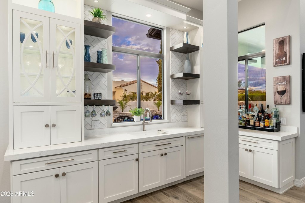 Gilbert, Arizona, 85297, United States, 6 Bedrooms Bedrooms, ,7 BathroomsBathrooms,Residential,Forsale,1953806