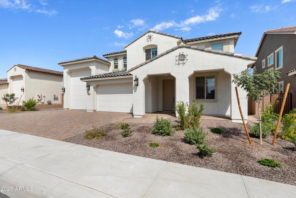 Litchfield Park, Arizona, 85340, United States, 5 Bedrooms Bedrooms, ,3 BathroomsBathrooms,Residential,Forsale,1971056