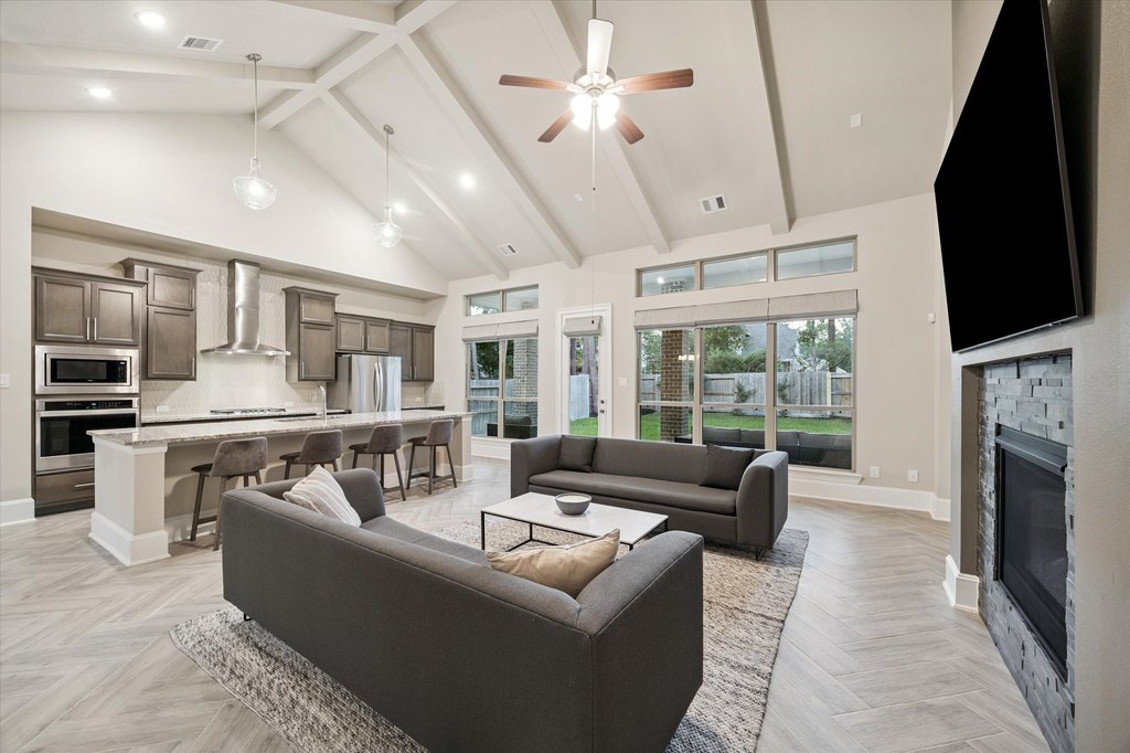 Conroe, Texas, 77318, United States, 4 Bedrooms Bedrooms, ,3 BathroomsBathrooms,Residential,Forsale,1954156