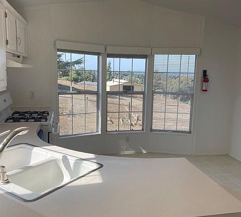 Penngrove, California, 94951, United States, 8 Bedrooms Bedrooms, ,4 BathroomsBathrooms,Residential,Forsale,1953136