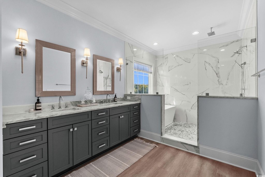 Myrtle Beach, South Carolina, 29579, United States, 5 Bedrooms Bedrooms, ,5 BathroomsBathrooms,Residential,Forsale,1965870