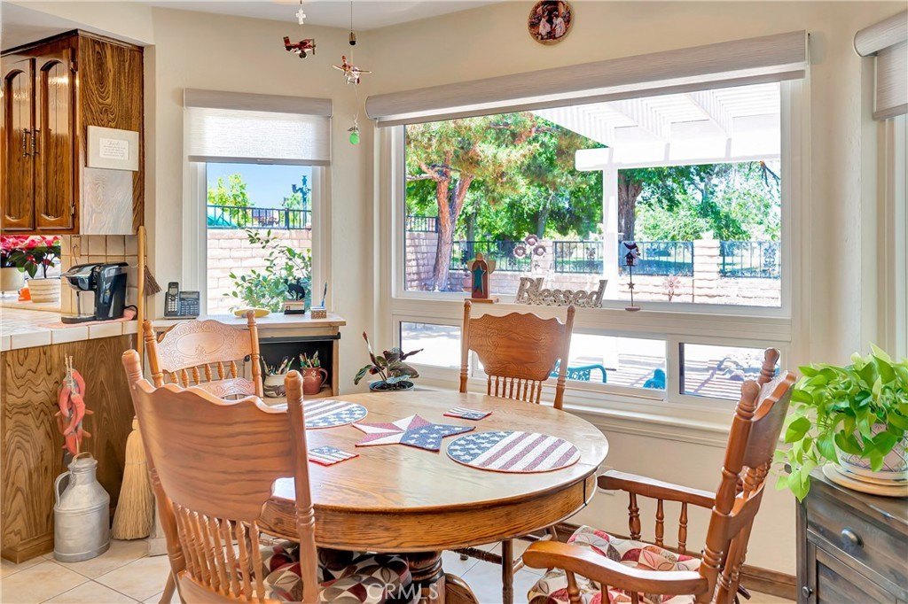 Palmdale, California, 93551, United States, 5 Bedrooms Bedrooms, ,3.5 BathroomsBathrooms,Residential,Forsale,1893832