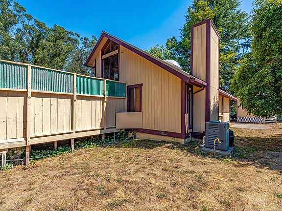 Penngrove, California, 94951, United States, 8 Bedrooms Bedrooms, ,4 BathroomsBathrooms,Residential,Forsale,1953136