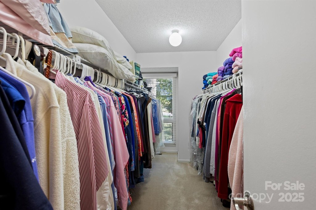 Flat Rock, North Carolina, 28731, United States, 3 Bedrooms Bedrooms, ,2 BathroomsBathrooms,Residential,Forsale,2004158