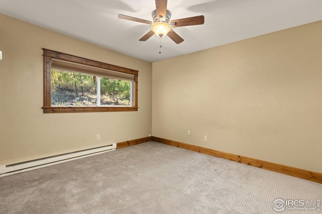 Loveland, Colorado, 80537, United States, 3 Bedrooms Bedrooms, ,2 BathroomsBathrooms,Residential,Forsale,1967214