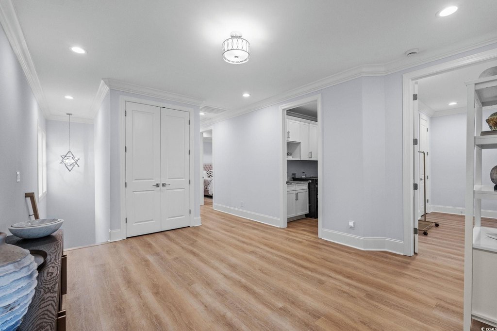 Myrtle Beach, South Carolina, 29579, United States, 5 Bedrooms Bedrooms, ,5 BathroomsBathrooms,Residential,Forsale,1965870