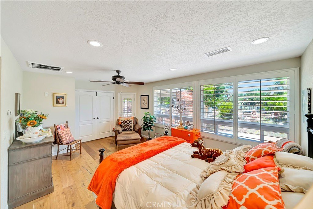 Palmdale, California, 93551, United States, 5 Bedrooms Bedrooms, ,3.5 BathroomsBathrooms,Residential,Forsale,1893832