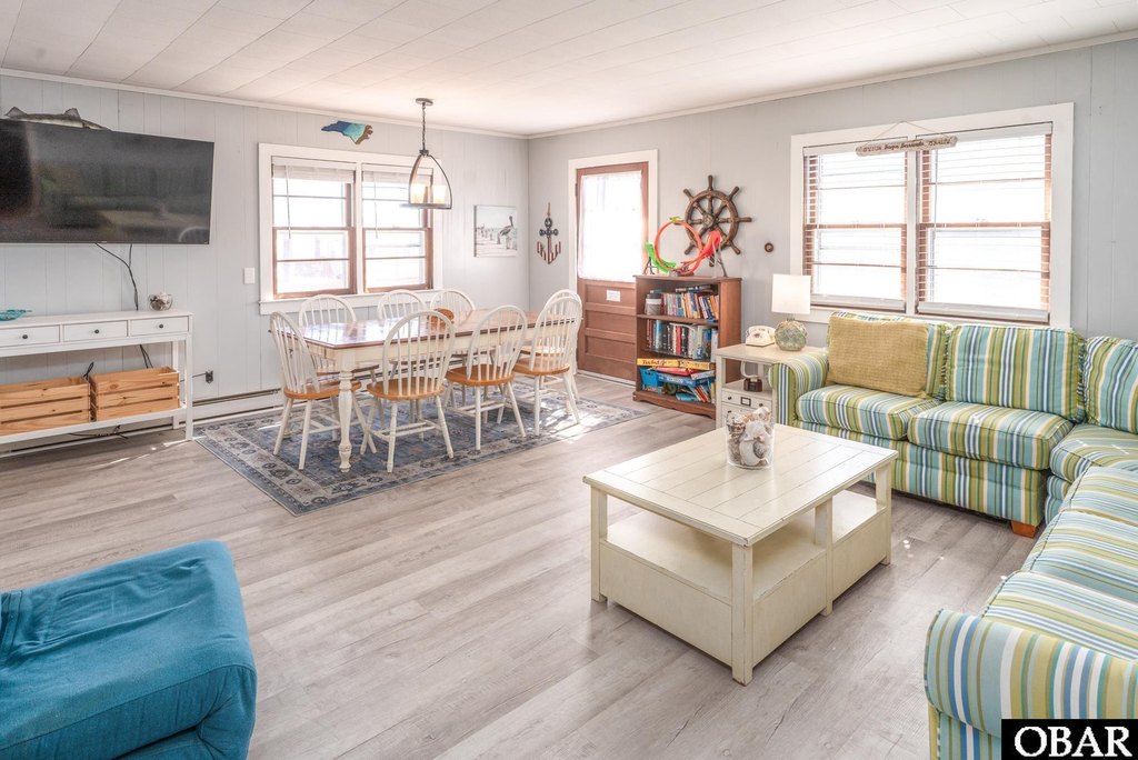 Nags Head, North Carolina, 27959, United States, 3 Bedrooms Bedrooms, ,1 BathroomBathrooms,Residential,Forsale,2008051