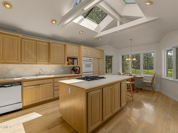 Flagstaff, Arizona, 86005, United States, 4 Bedrooms Bedrooms, ,3 BathroomsBathrooms,Residential,Forsale,1953460