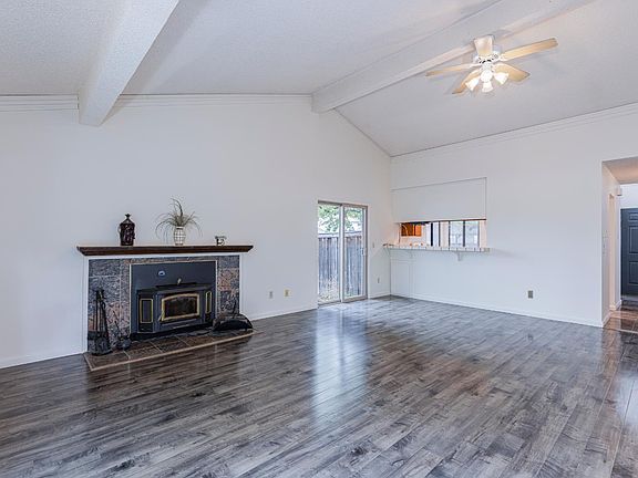 Petaluma, California, 94954, United States, 3 Bedrooms Bedrooms, ,2 BathroomsBathrooms,Residential,Forsale,1953132