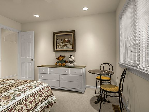 Flagstaff, Arizona, 86005, United States, 4 Bedrooms Bedrooms, ,3 BathroomsBathrooms,Residential,Forsale,1953460