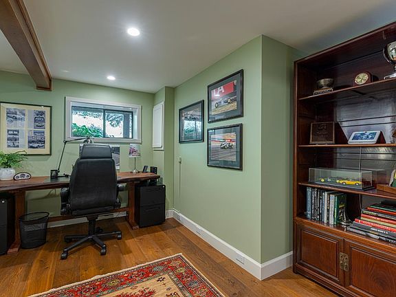 Glen Ellen, California, 95442, United States, 3 Bedrooms Bedrooms, ,2 BathroomsBathrooms,Residential,Forsale,1953138