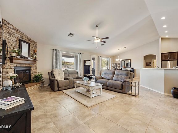 Scottsdale, Arizona, 85262, United States, 4 Bedrooms Bedrooms, ,2 BathroomsBathrooms,Residential,Forsale,1953470