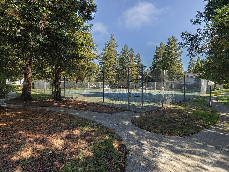 Petaluma, California, 94954, United States, 3 Bedrooms Bedrooms, ,2 BathroomsBathrooms,Residential,Forsale,1953132