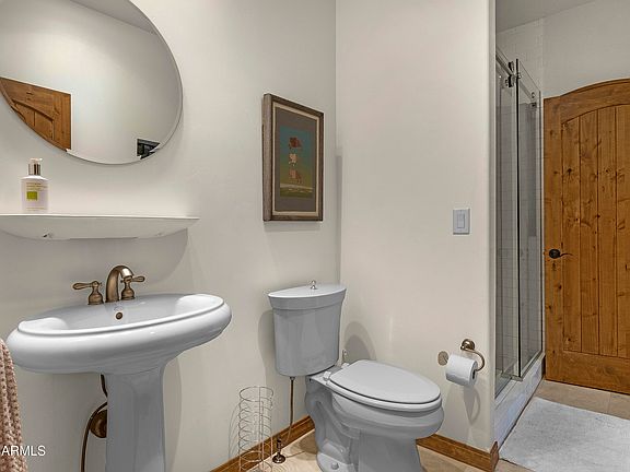 Flagstaff, Arizona, 86005, United States, 3 Bedrooms Bedrooms, ,3 BathroomsBathrooms,Residential,Forsale,1953459