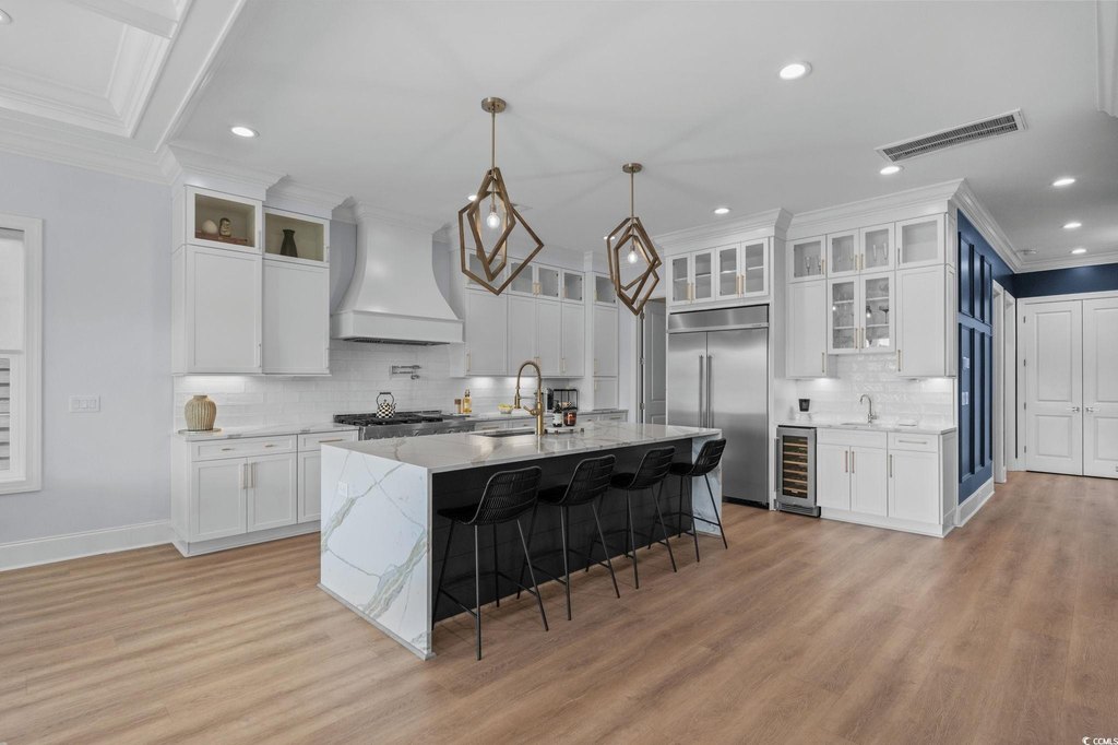 Myrtle Beach, South Carolina, 29579, United States, 5 Bedrooms Bedrooms, ,5 BathroomsBathrooms,Residential,Forsale,1965870