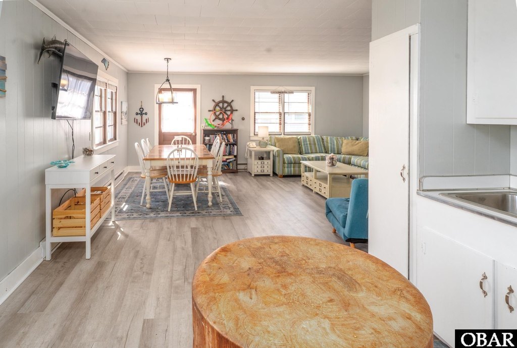 Nags Head, North Carolina, 27959, United States, 3 Bedrooms Bedrooms, ,1 BathroomBathrooms,Residential,Forsale,2008051