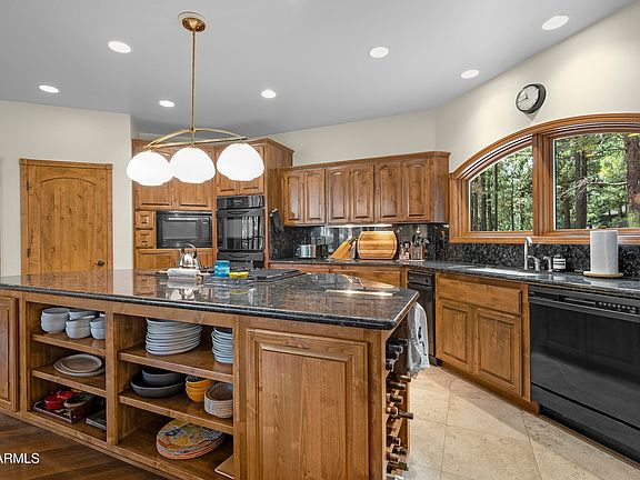 Flagstaff, Arizona, 86005, United States, 3 Bedrooms Bedrooms, ,3 BathroomsBathrooms,Residential,Forsale,1953459