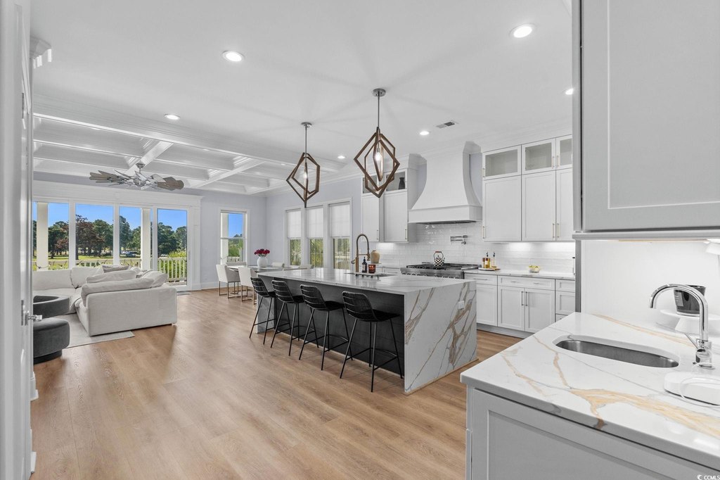 Myrtle Beach, South Carolina, 29579, United States, 5 Bedrooms Bedrooms, ,5 BathroomsBathrooms,Residential,Forsale,1965870