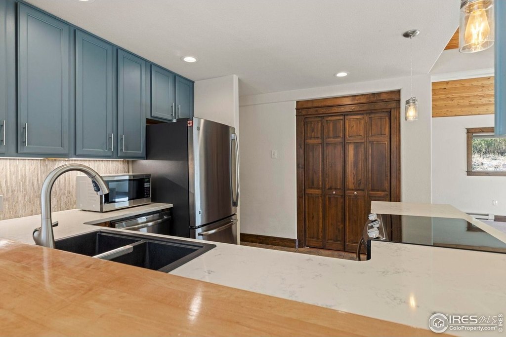 Loveland, Colorado, 80537, United States, 3 Bedrooms Bedrooms, ,2 BathroomsBathrooms,Residential,Forsale,1967214