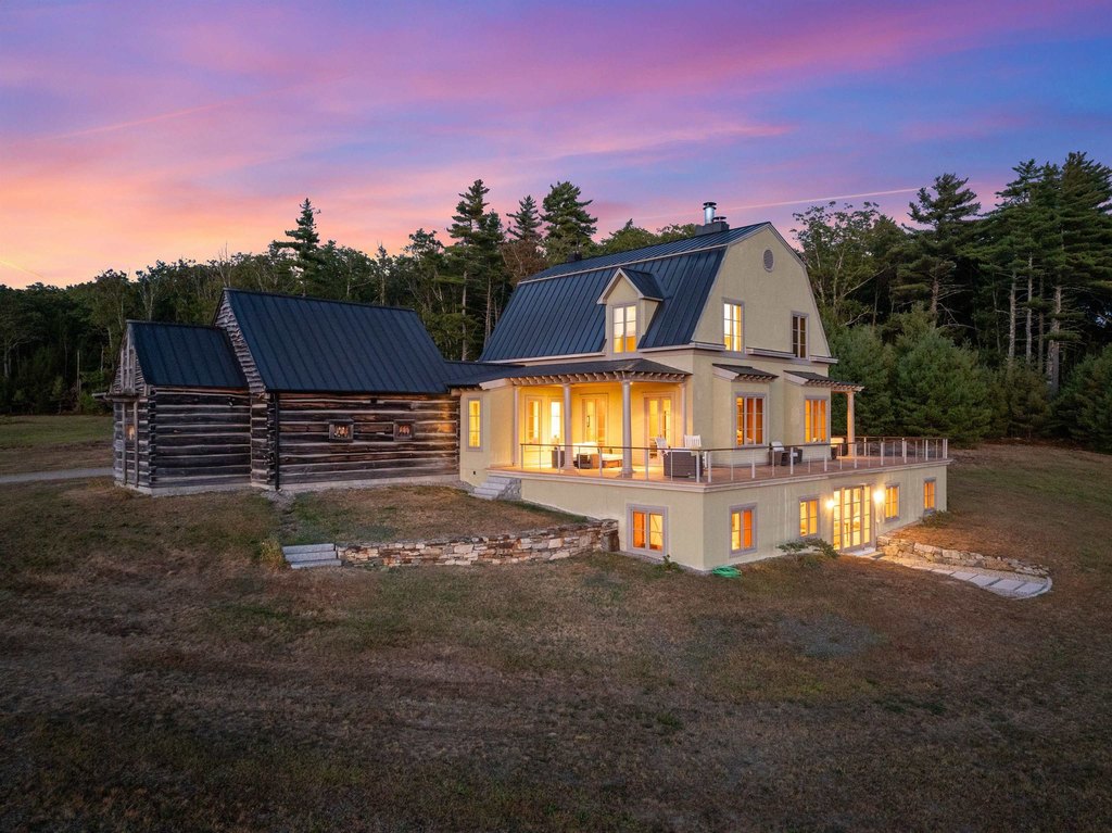 Sandwich, New Hampshire, 03227, United States, 4 Bedrooms Bedrooms, ,4.5 BathroomsBathrooms,Residential,Forsale,1952921