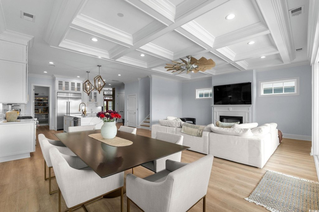 Myrtle Beach, South Carolina, 29579, United States, 5 Bedrooms Bedrooms, ,5 BathroomsBathrooms,Residential,Forsale,1965870