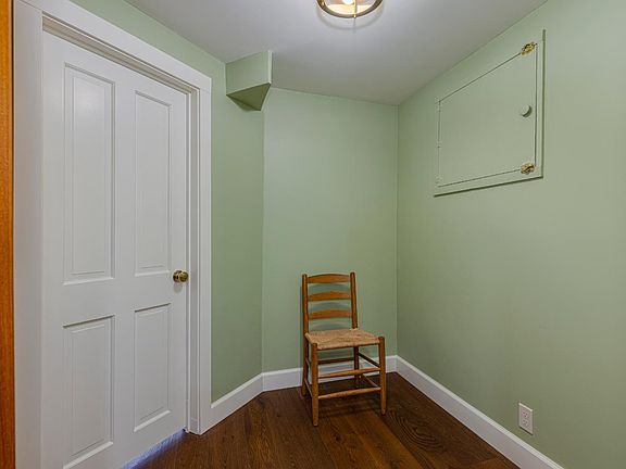 Glen Ellen, California, 95442, United States, 3 Bedrooms Bedrooms, ,2 BathroomsBathrooms,Residential,Forsale,1953138