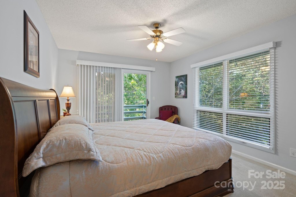 Flat Rock, North Carolina, 28731, United States, 3 Bedrooms Bedrooms, ,2 BathroomsBathrooms,Residential,Forsale,2004158