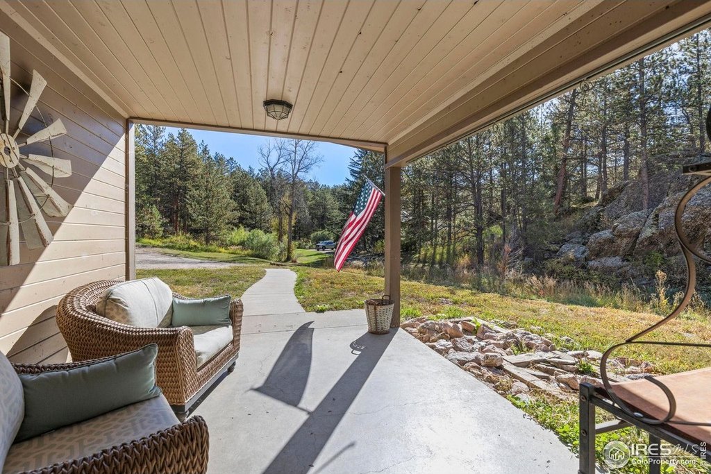 Loveland, Colorado, 80537, United States, 3 Bedrooms Bedrooms, ,2 BathroomsBathrooms,Residential,Forsale,1967214