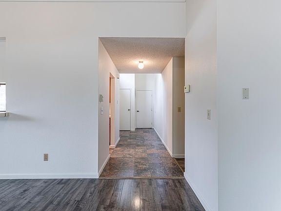Petaluma, California, 94954, United States, 3 Bedrooms Bedrooms, ,2 BathroomsBathrooms,Residential,Forsale,1953132