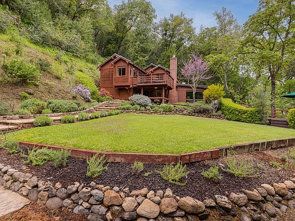 Glen Ellen, California, 95442, United States, 3 Bedrooms Bedrooms, ,2 BathroomsBathrooms,Residential,Forsale,1953138