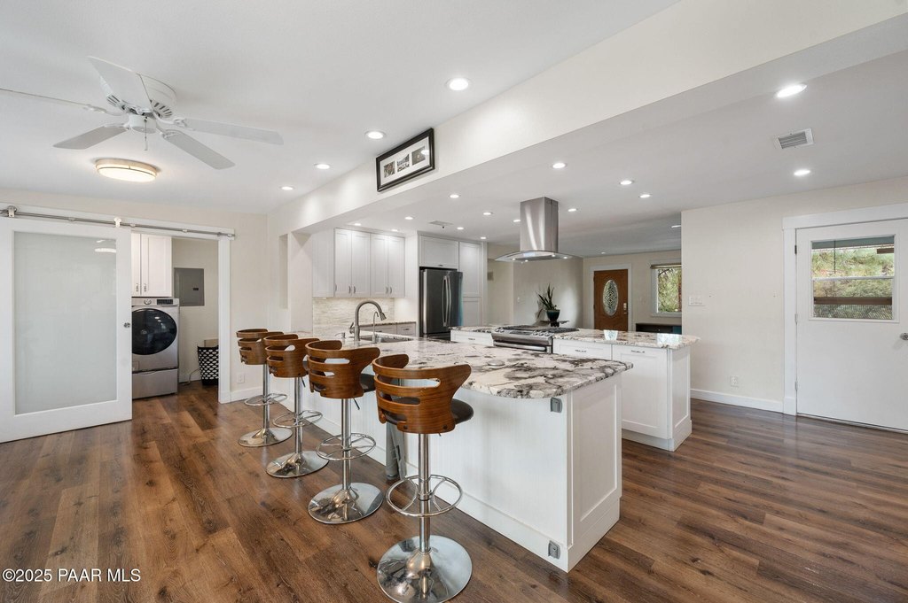 Prescott, Arizona, 86303, United States, 3 Bedrooms Bedrooms, ,2 BathroomsBathrooms,Residential,Forsale,1968224