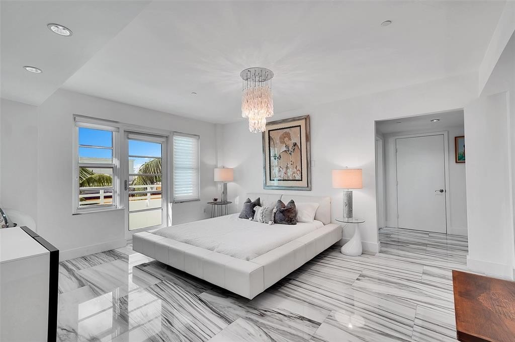 Fort Lauderdale, Florida, 33316, United States, 3 Bedrooms Bedrooms, ,3 BathroomsBathrooms,Residential,Forsale,1968245