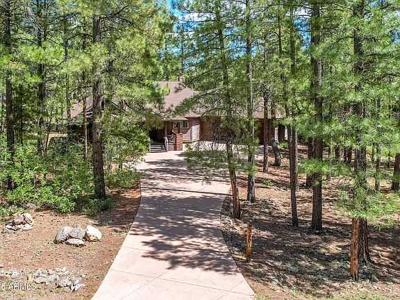 Flagstaff, Arizona, 86005, United States, 3 Bedrooms Bedrooms, ,3 BathroomsBathrooms,Residential,Forsale,1953459