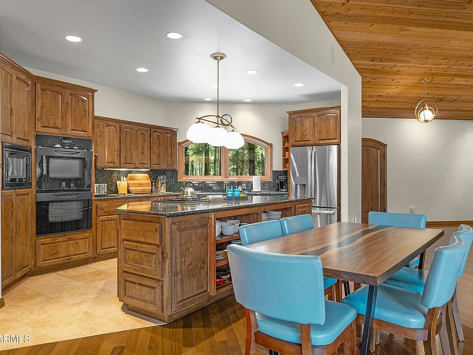 Flagstaff, Arizona, 86005, United States, 3 Bedrooms Bedrooms, ,3 BathroomsBathrooms,Residential,Forsale,1953459