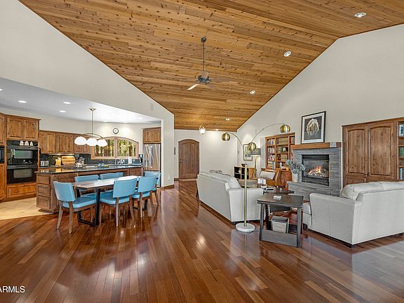 Flagstaff, Arizona, 86005, United States, 3 Bedrooms Bedrooms, ,3 BathroomsBathrooms,Residential,Forsale,1953459