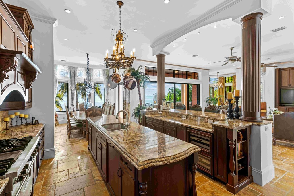 Shark Key, Florida, 33040, United States, 4 Bedrooms Bedrooms, ,5 BathroomsBathrooms,Residential,Forsale,1971969