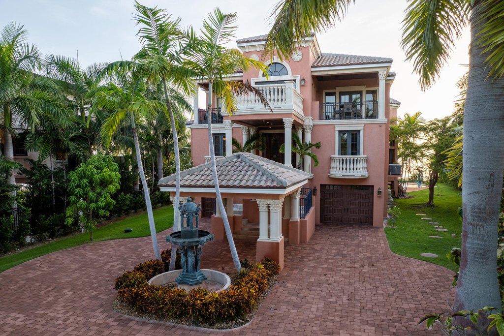 Shark Key, Florida, 33040, United States, 4 Bedrooms Bedrooms, ,5 BathroomsBathrooms,Residential,Forsale,1971969