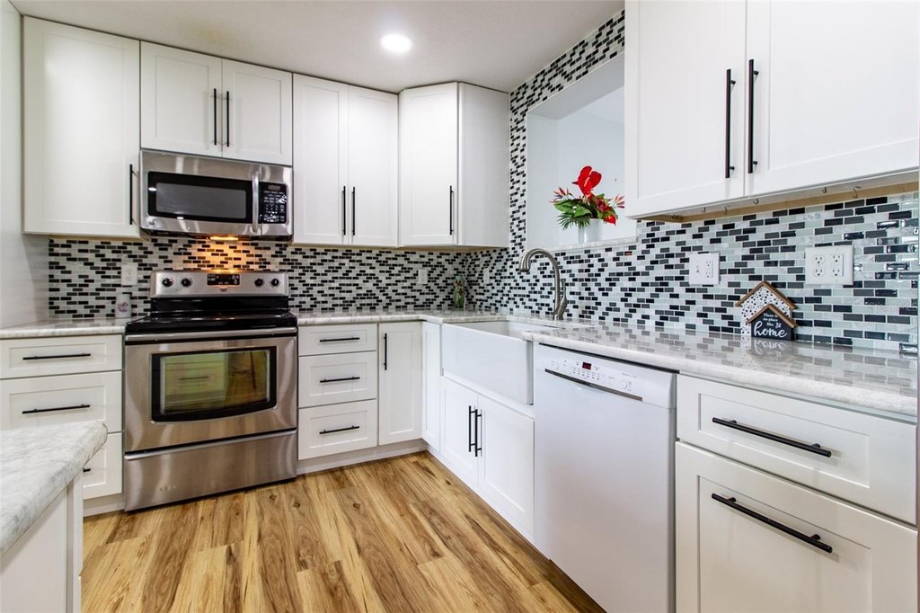 OCALA, Florida, 34476, United States, 3 Bedrooms Bedrooms, ,2 BathroomsBathrooms,Residential,Forsale,1969795