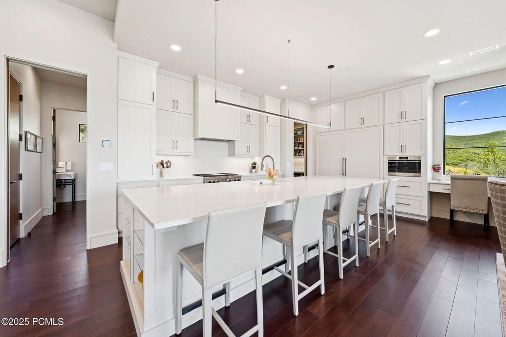 Kamas, Utah, 84036, United States, 4 Bedrooms Bedrooms, ,4.5 BathroomsBathrooms,Residential,Forsale,2000241