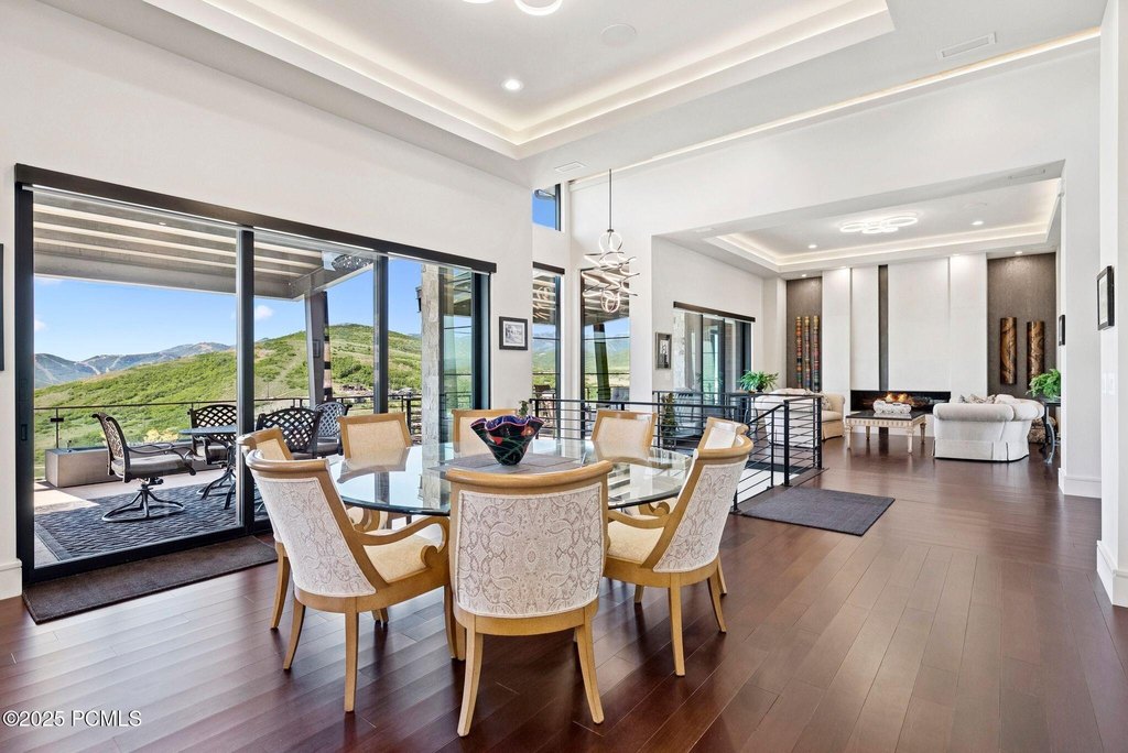 Kamas, Utah, 84036, United States, 4 Bedrooms Bedrooms, ,4.5 BathroomsBathrooms,Residential,Forsale,2000241