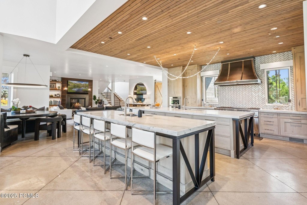 Park City, Utah, 84098, United States, 6 Bedrooms Bedrooms, ,7.5 BathroomsBathrooms,Residential,Forsale,2000234